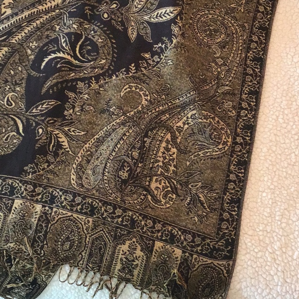 100% Pashmina wrap.  Brown and tan tones.